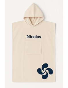 Poncho ado et adulte personnalisé avec motif croix basque