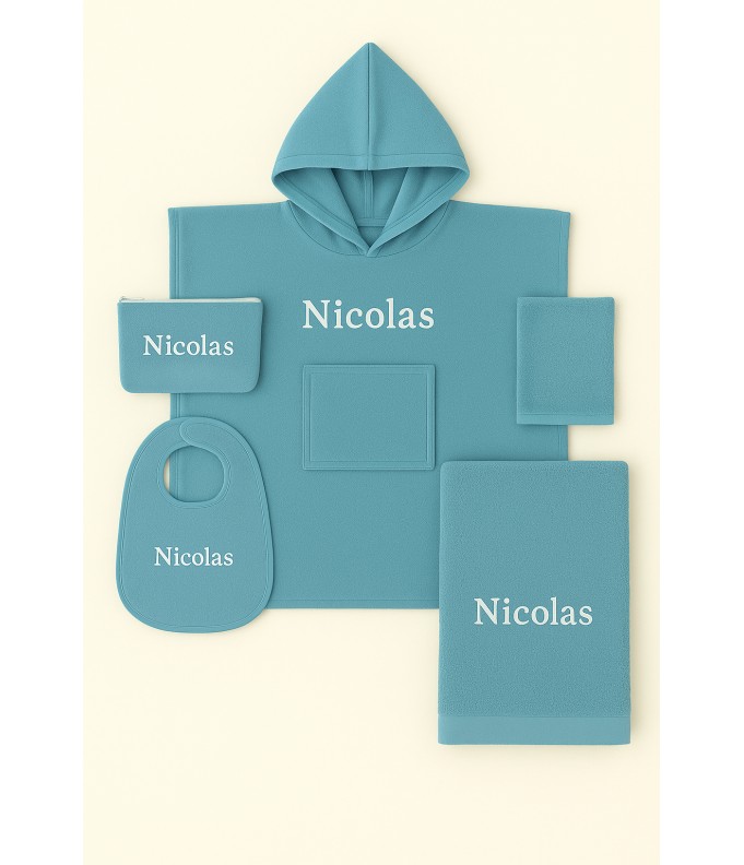 Cadeau naissance: poncho, bavoir, trousse et serviette personnalisés + gant